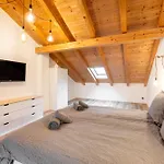 Jaegerlodge شقة لاديس