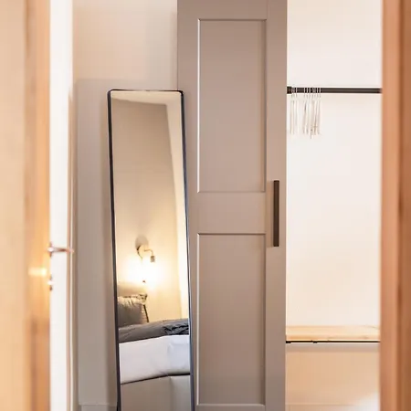 Jaegerlodge * ラディス