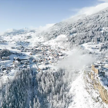 Jaegerlodge ラディス